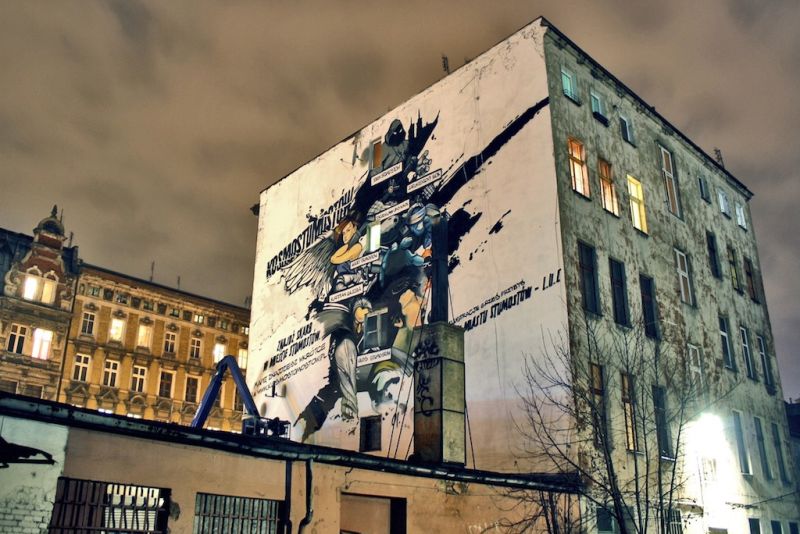 Ściana szczytowa kamienicy przy ul. Traugutta Romualda 68 (224m2)