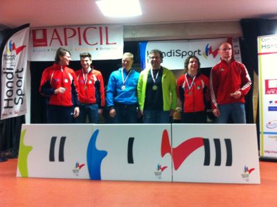 Zawodnicy z Dolnośląskiej Szkoły Wyższej-1